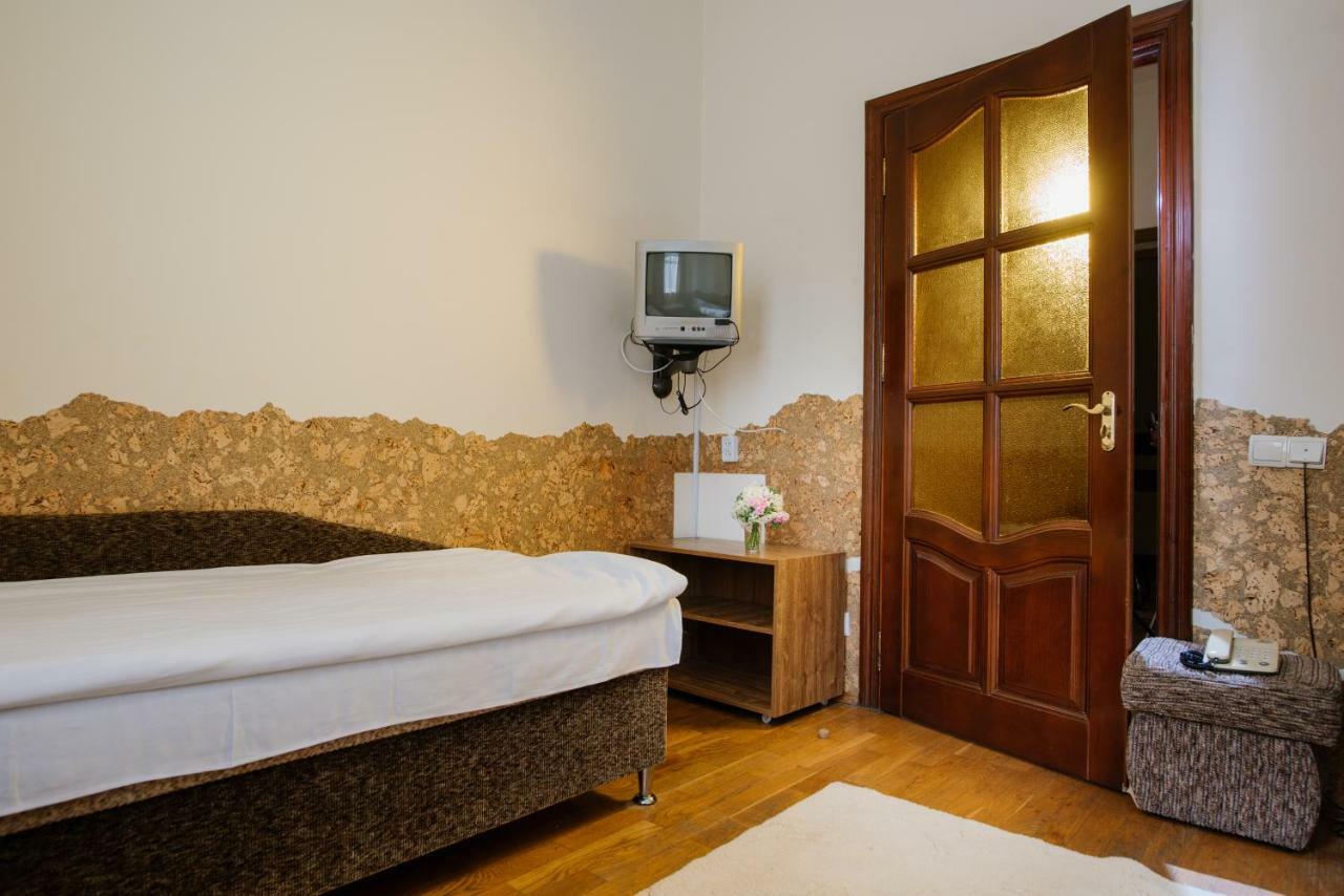 Villa Viktoriya Hotel Truskaveț Exterior foto