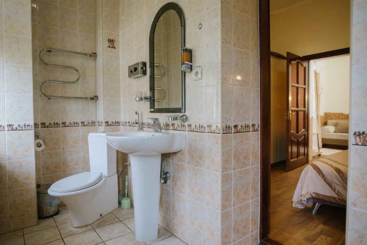 Villa Viktoriya Hotel Truskaveț Exterior foto